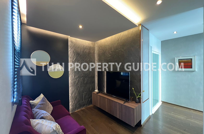 House with Private Pool in Srinakarin 